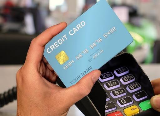 Даже не активированная кредитная карта может сделать должником и суд не поможет: разбираем на примере